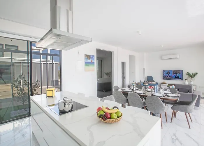 Anassa Seaview - Stunning Panoramic Views Vilă Protaras